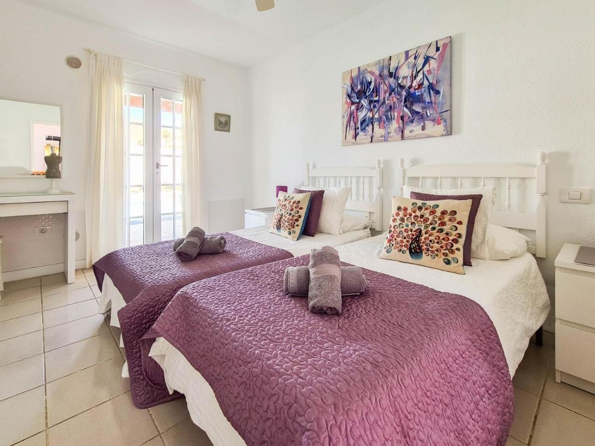Stunning Sea View Villa With 6 Bedrooms & Heated Pool - Villa Renaissance Πλάγια Μπλάνκα Εξωτερικό φωτογραφία