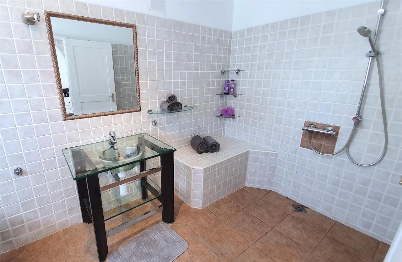 Stunning Sea View Villa With 6 Bedrooms & Heated Pool - Villa Renaissance Πλάγια Μπλάνκα Εξωτερικό φωτογραφία