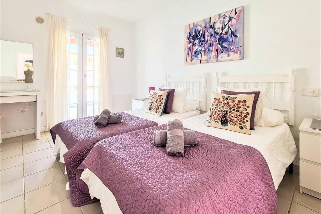 Stunning Sea View Villa With 6 Bedrooms & Heated Pool - Villa Renaissance Πλάγια Μπλάνκα Δωμάτιο φωτογραφία